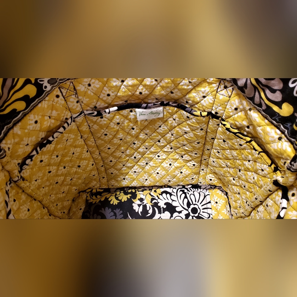 Vera Bradley 17" x 13.5" Tote Bag Barroque retired Print - Picture 6 of 15
